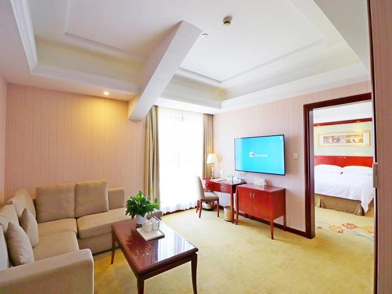 Vienna Hotel Shanghai Hongqiao National Convention Centre Esterno foto